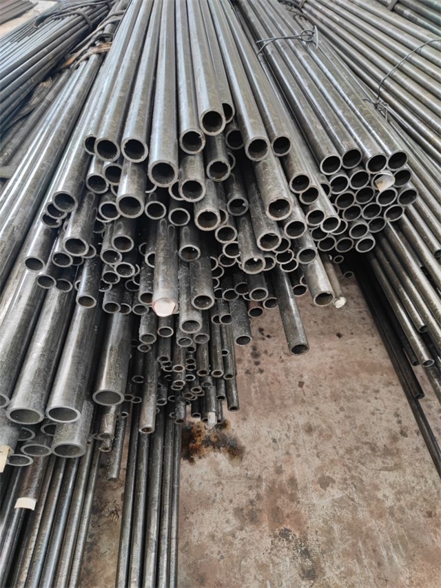 娄底小口径精密无缝钢管